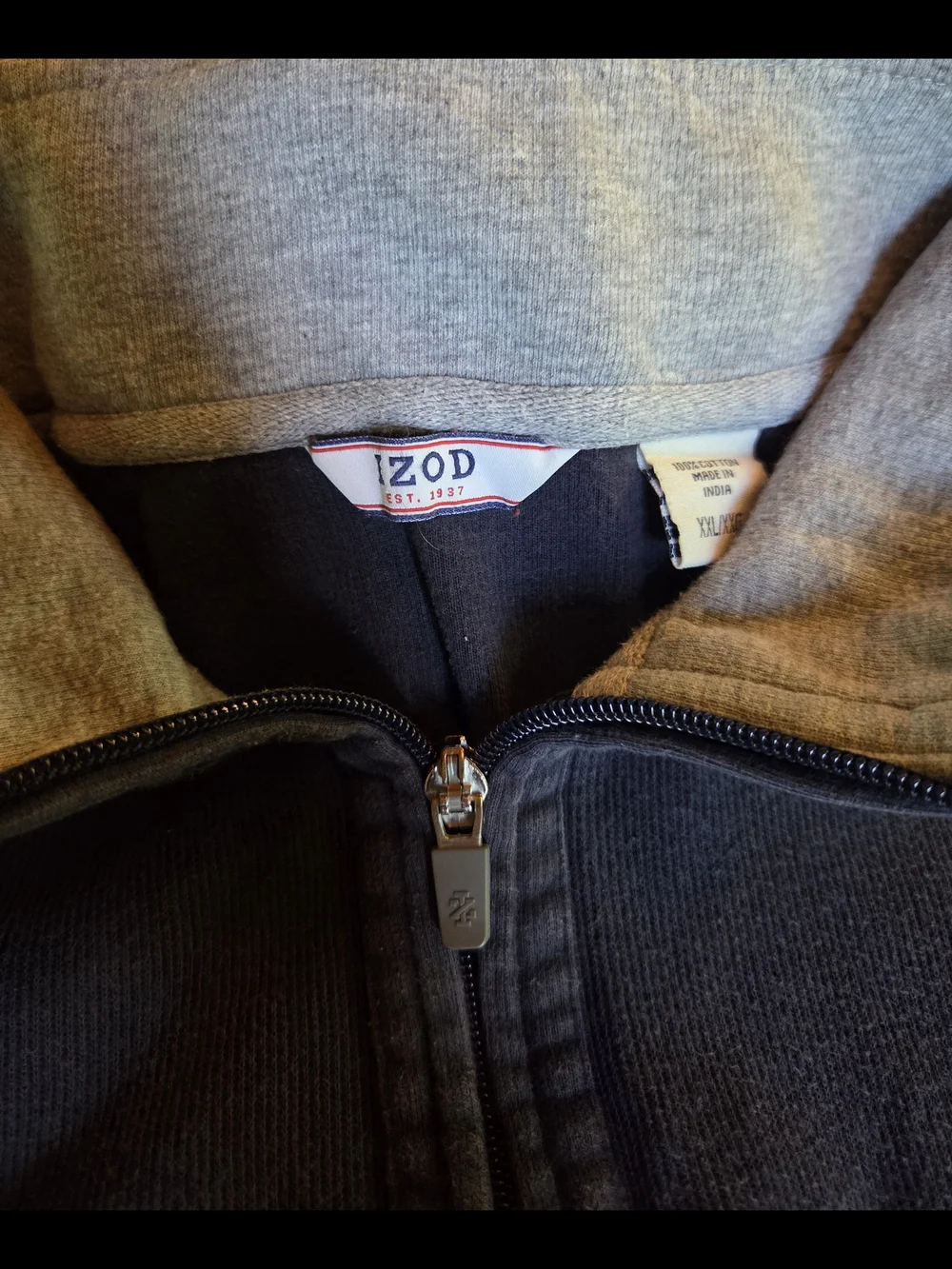 Izod Men's Navy Quarter-Zip Sweater